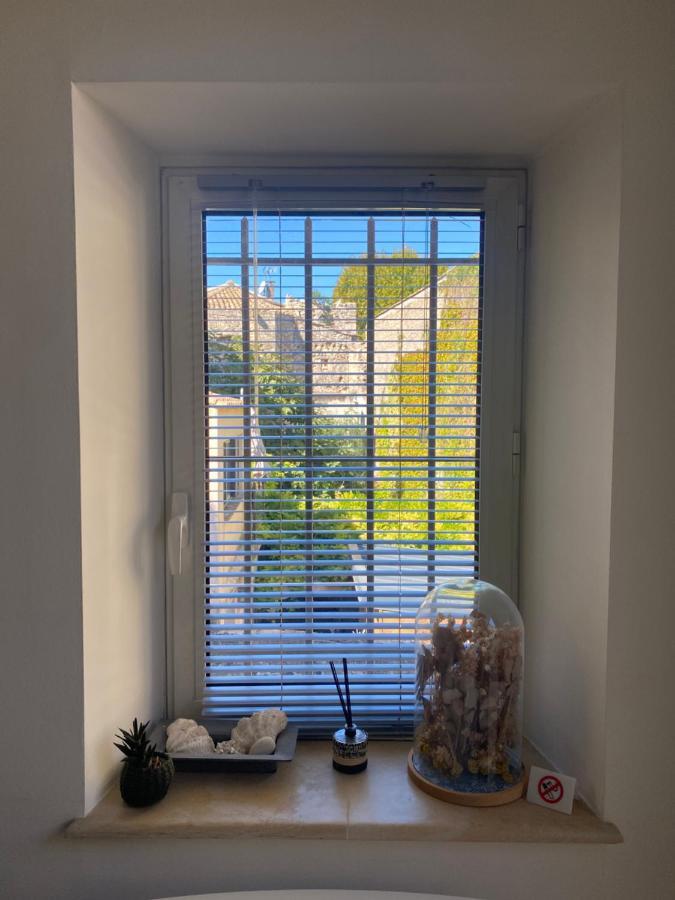 Le Loft Patio, Au Coeur Du Village Saint-Rémy-de-Provence Екстериор снимка